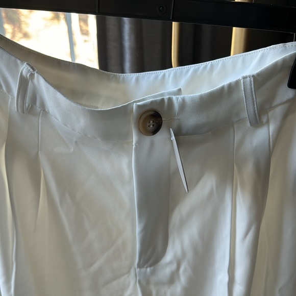 NWT SweatyRocks White Dress Pants size Medium - Picture 2 of 3
